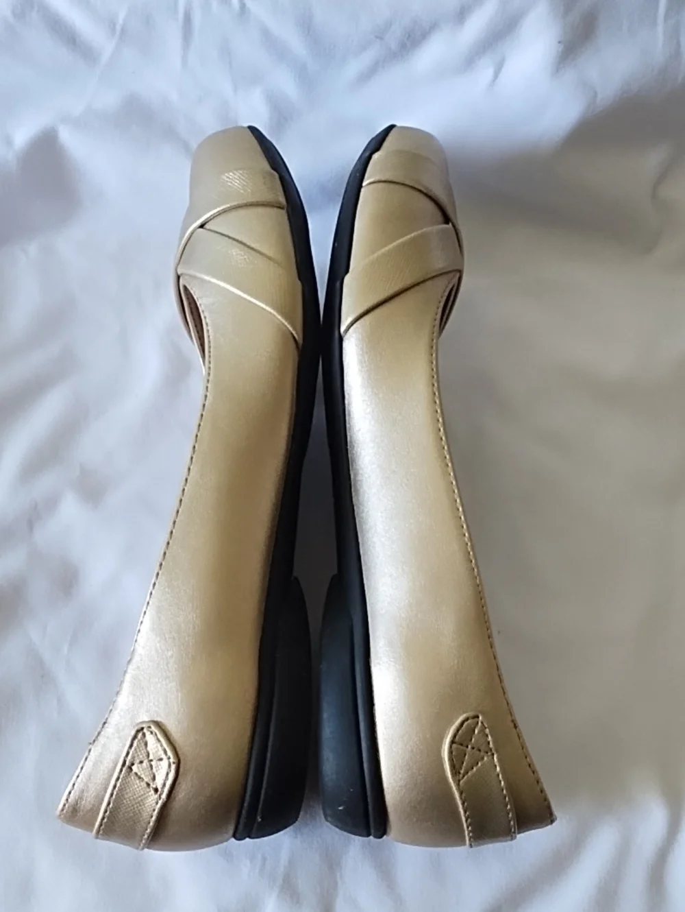 LifeStride Metallic Gold Women's Ballet Flats